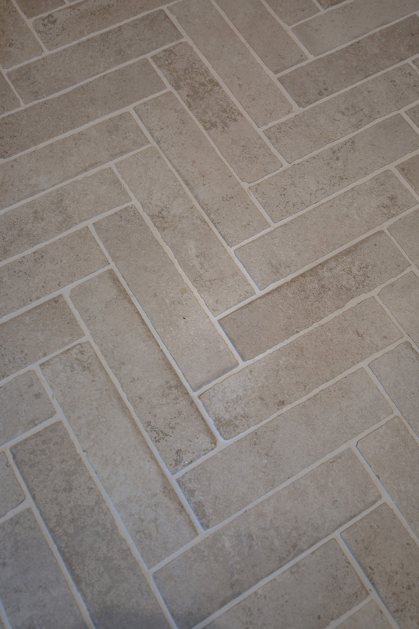 Bayonne Light Rustique Porcelain Brick Tiles