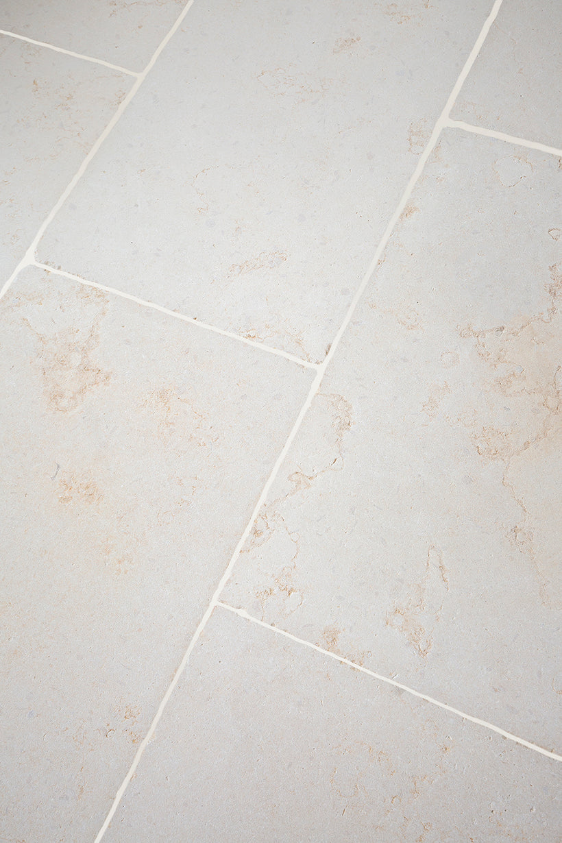 Beaulierre Softly Worn Limestone Tiles