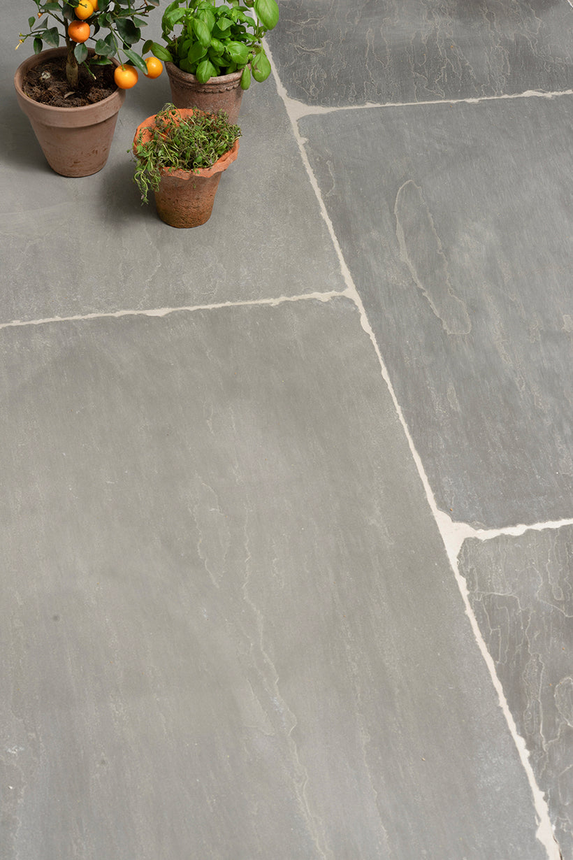 Carsington Tumbled Sandstone Pavers