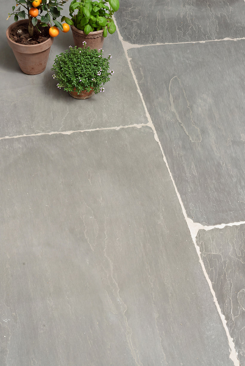 Carsington Tumbled Sandstone Pavers