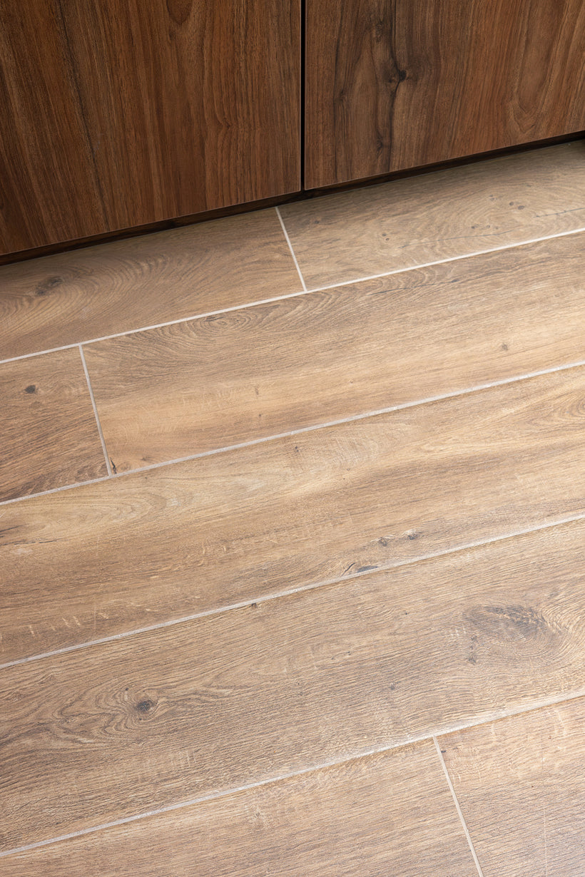 Chatsworth Edwardian Oak Wood Effect Porcelain
