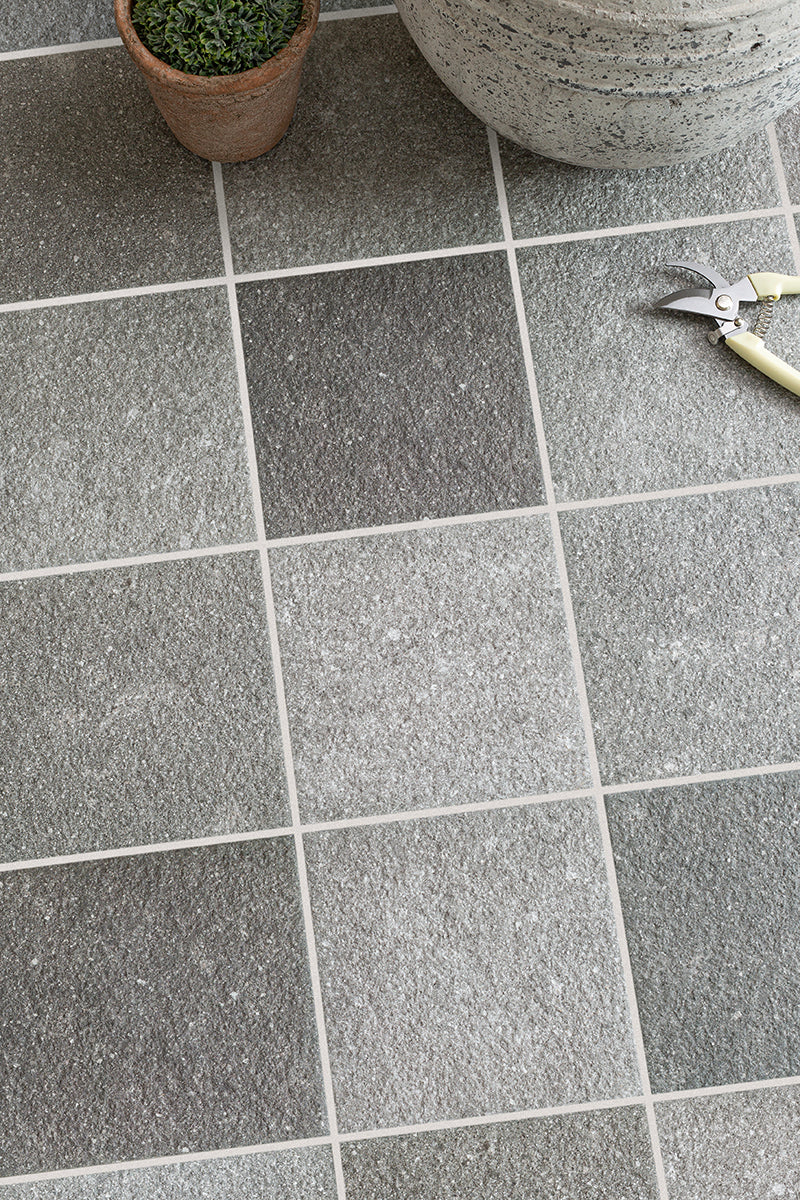 Clariston® Grey Stone Effect Porcelain Cobbles