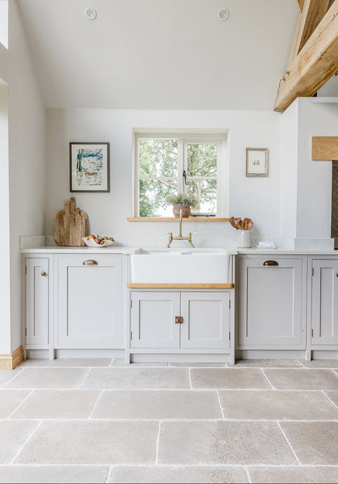 Clermont Gris® Aged Tumbled Limestone Tiles