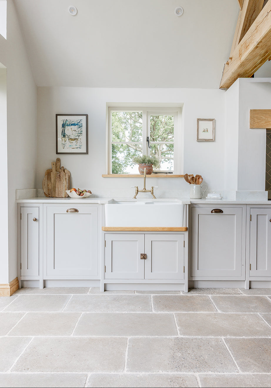 Clermont Gris® Aged Tumbled Limestone Tiles