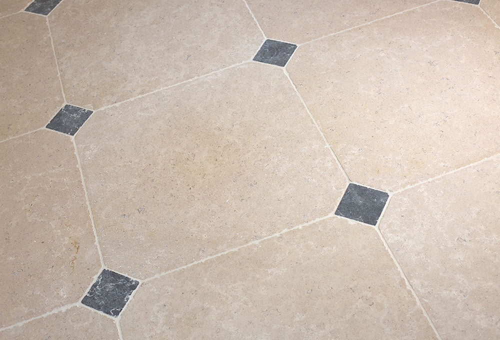 Job Lot 23.76m2 - Dijon Manoir Cabochon Tumbled Limestone Tiles