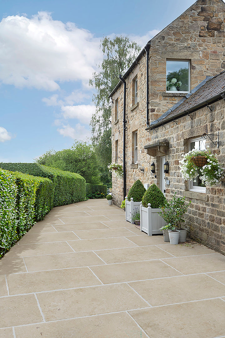 Florenne® Miel Stone Effect Porcelain Paving