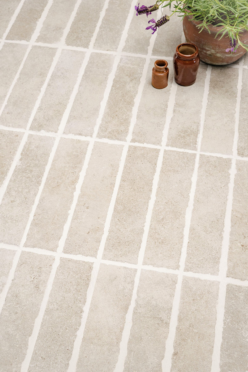 Hambleton Ivory Tumbled Edge Porcelain Herringbone Cobbles