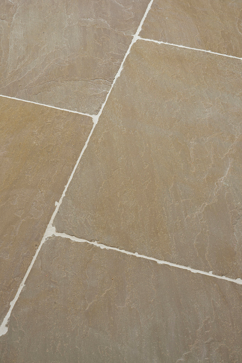 Hempstead Tumbled Sandstone Pavers