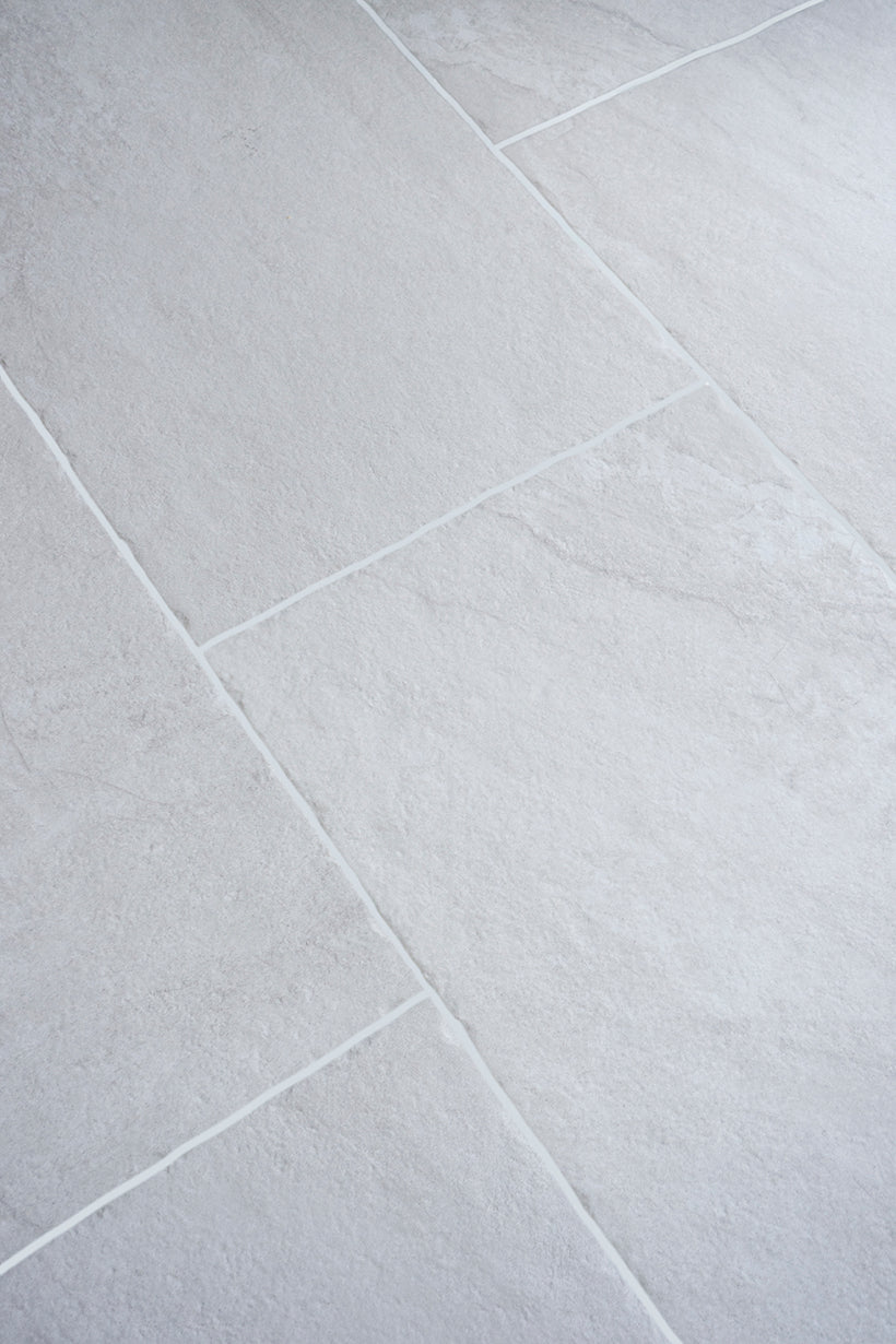 Lacock White Tumbled Effect Porcelain Pavers