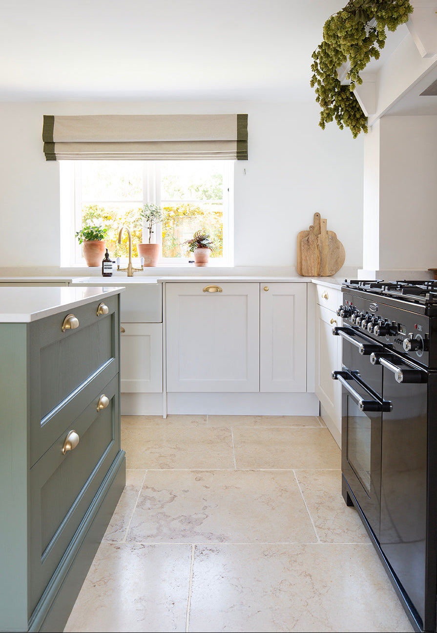 Monte Carlo Tumbled Limestone Tiles