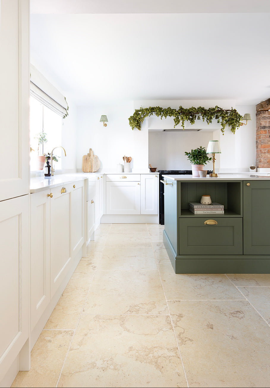 Monte Carlo Tumbled Limestone Tiles