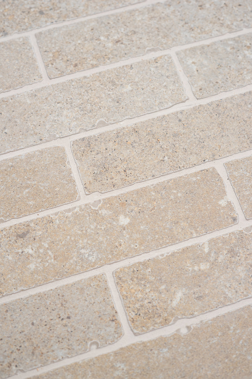 Montpellier Sable Rustic Edge Porcelain Cobbles