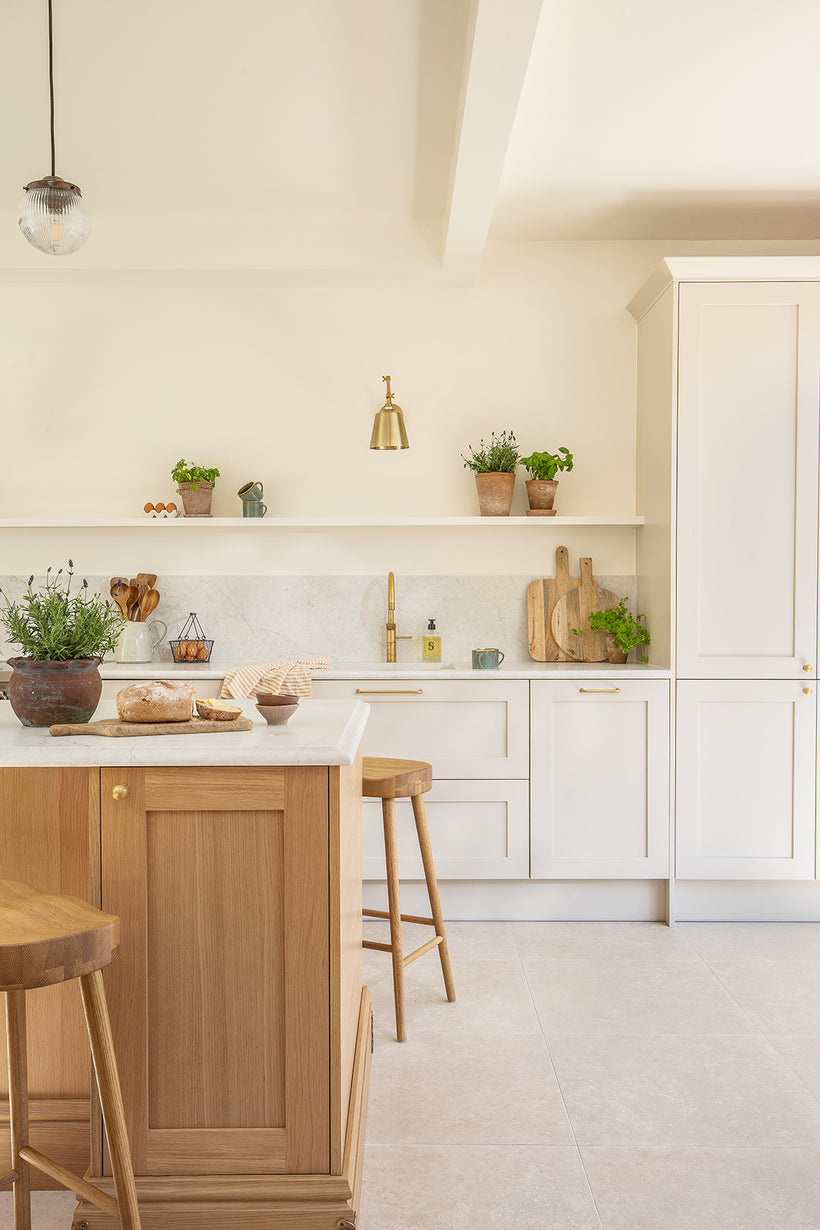 Oratino Natural Travertine Effect Porcelain Tiles