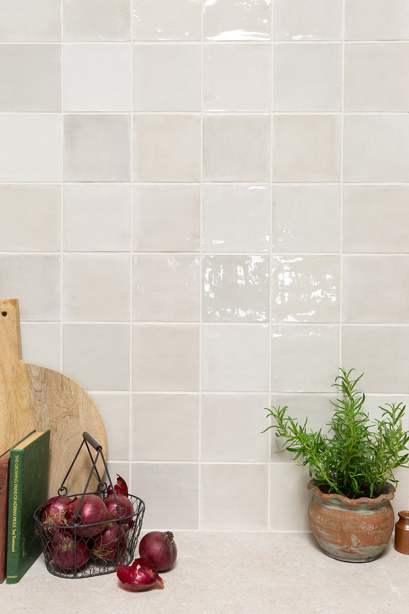 Pastello® Seashell Gloss Square Tiles