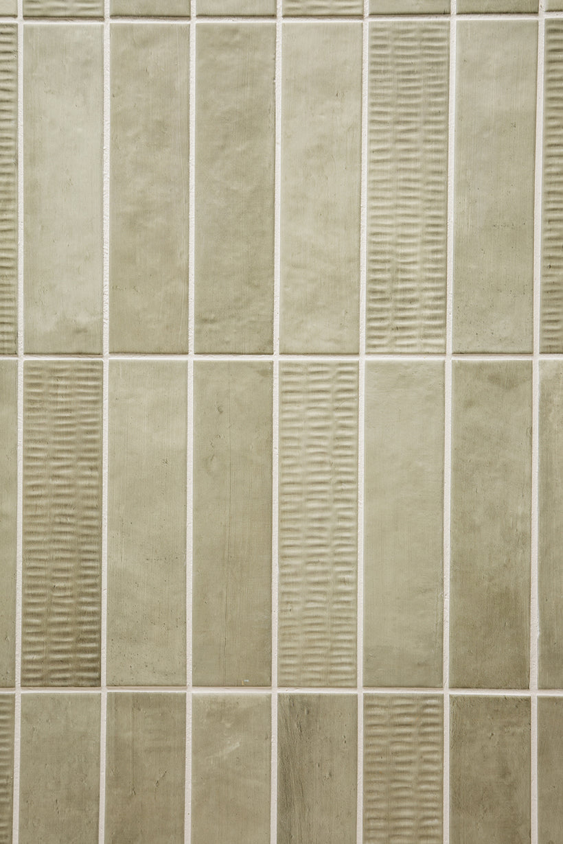 Pottery Moss Decor Metro Tiles