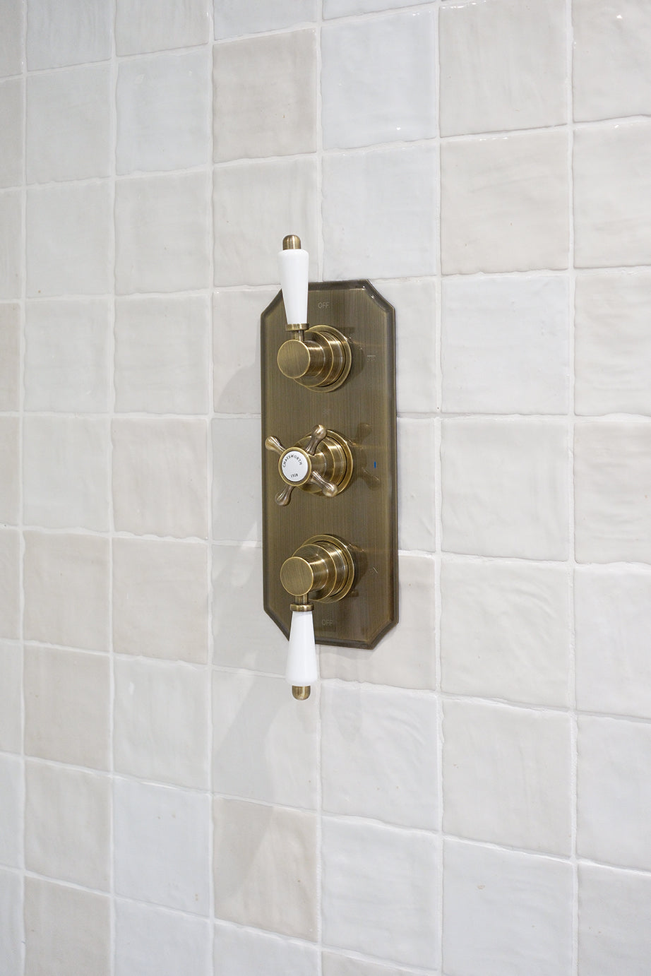 Safi Seashell Gloss Decorative Tiles