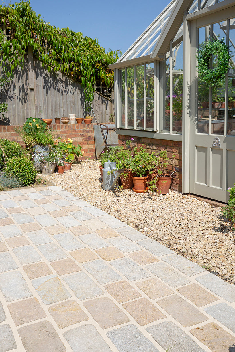 Somercote Tumbled Sandstone Cobbles