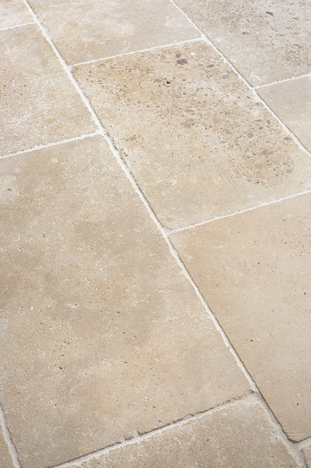 Sorrento® Aged Tumbled Limestone Tiles