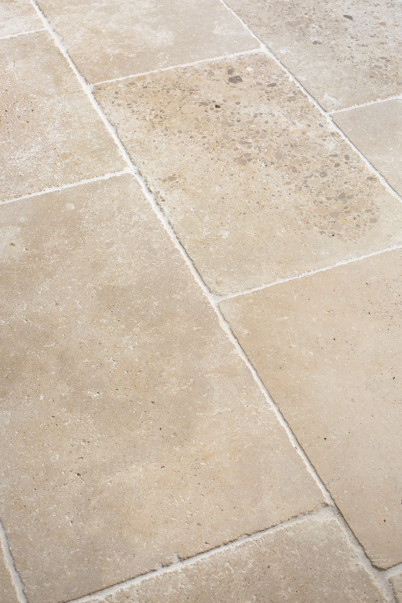 Sorrento® Aged Tumbled Limestone Tiles