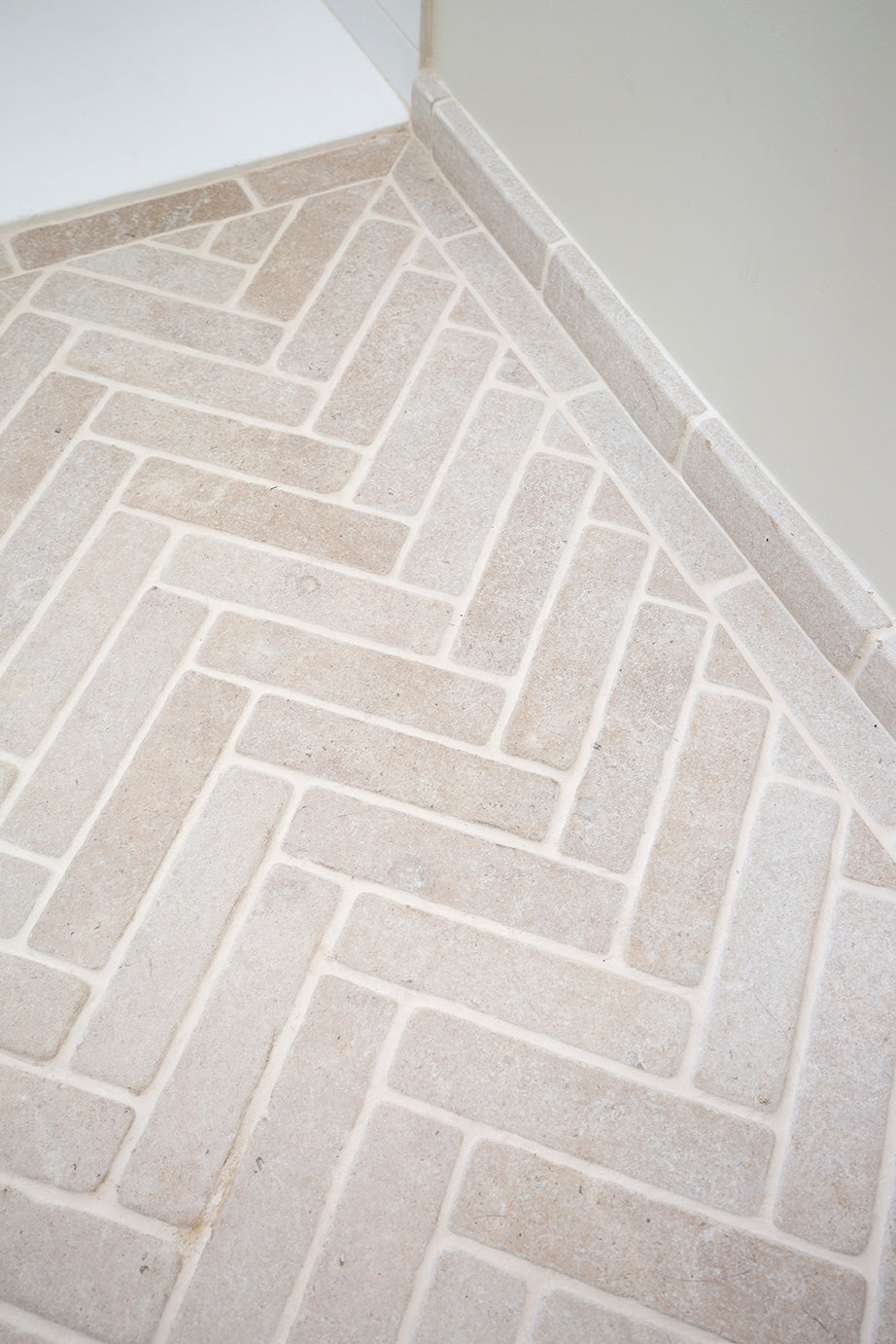 Tuscany Tumbled Herringbone Tiles | Quorn Stone