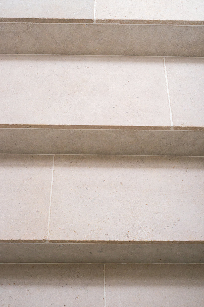 Versailles Softly Aged Limestone Tiles