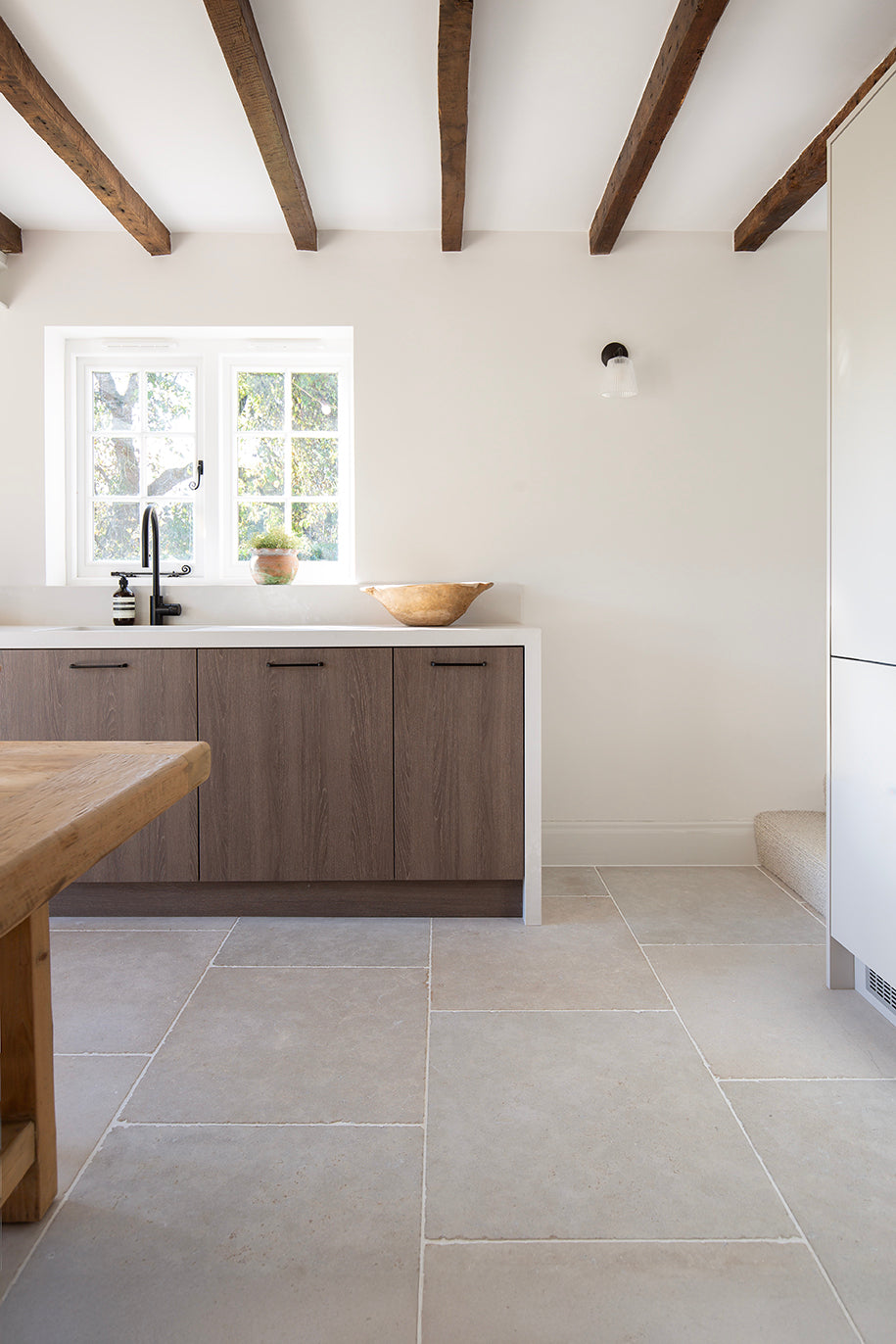 Versailles Softly Aged Limestone Tiles