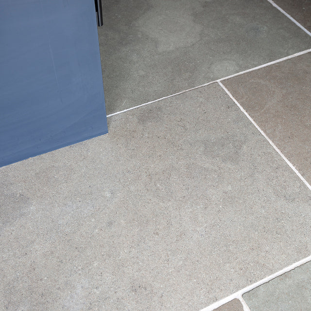 Windsor Grey Tumbled Limestone Tiles