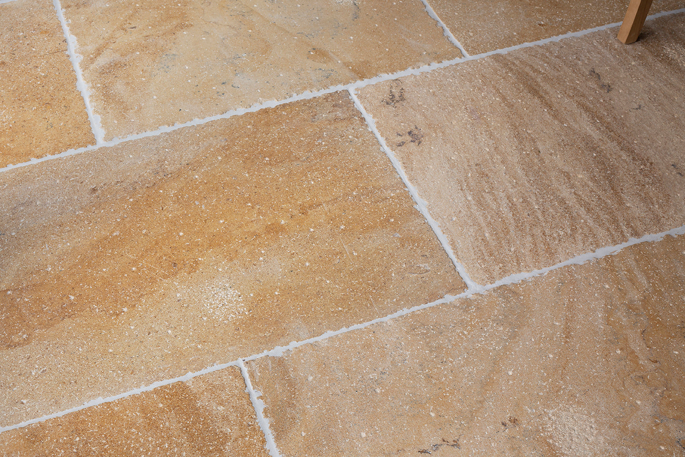 Job Lot 14.52m2 - Bayeux Beige Worn Antique Limestone Tiles