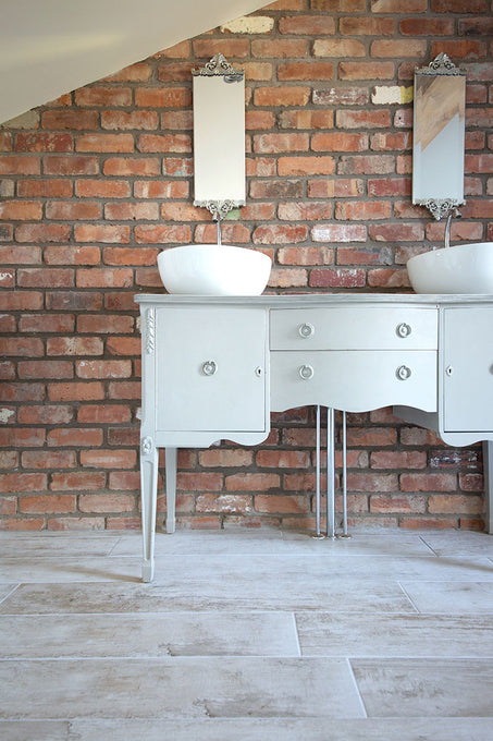       Belsford-Pebbleshore-Porcelain-Wood-Planks-Bathroom-Tiles