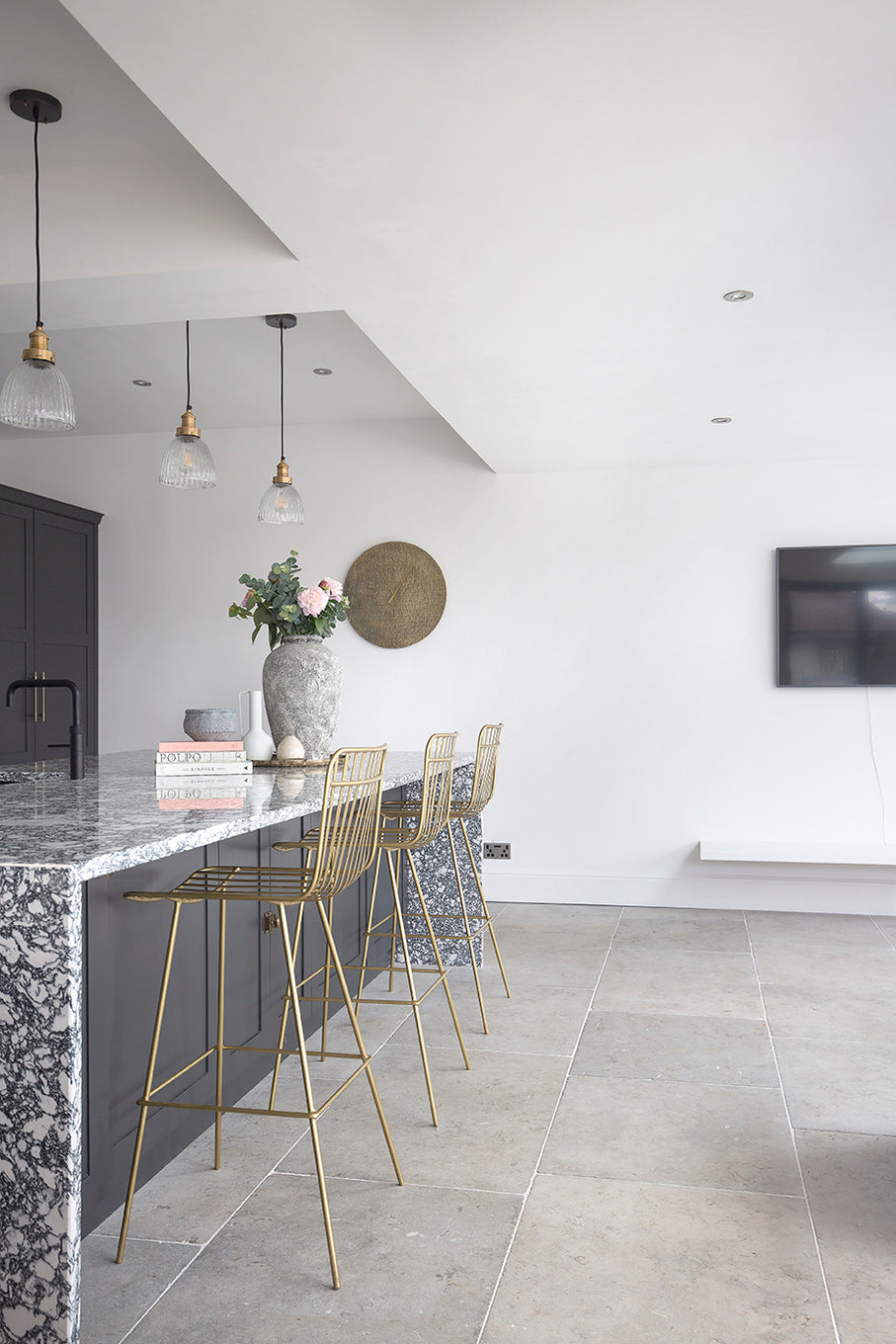 Chartwell Grey Softly Aged Limestone Kitchen Tiles