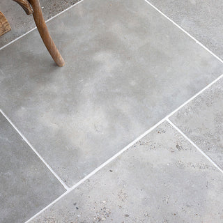 Clermont Gris Softly Tumbled Limestone Tiles Close Up