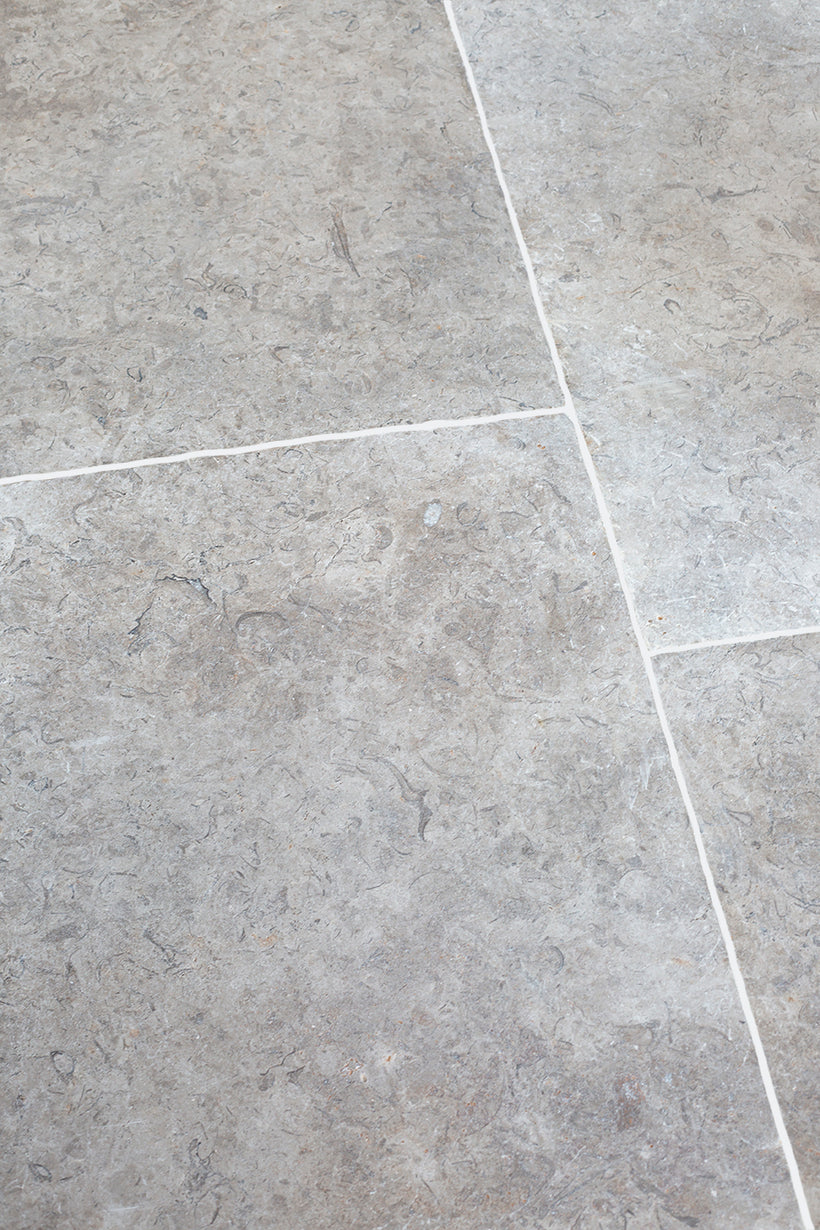 Morston Grey Tumbled Limestone Tiles